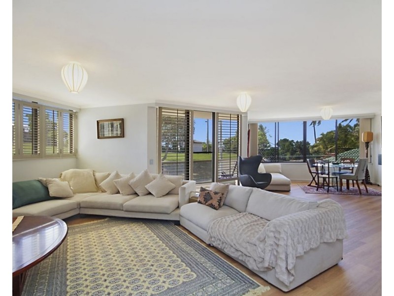 3B/3 Eden Street   YACHT HARBOUR TOWERS, Tweed Heads NSW 2485