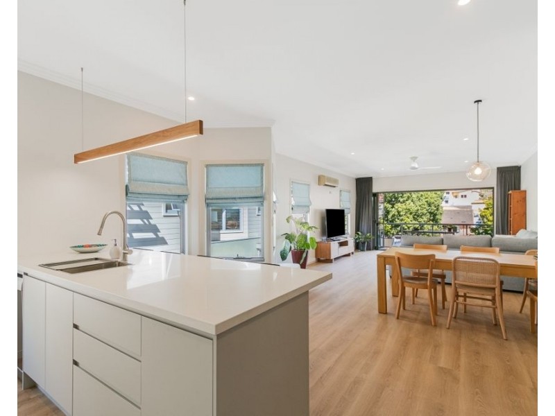 1/50 Tweed Street, Coolangatta QLD 4225