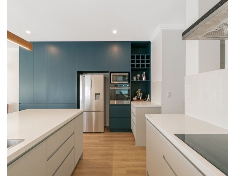 1/50 Tweed Street, Coolangatta QLD 4225