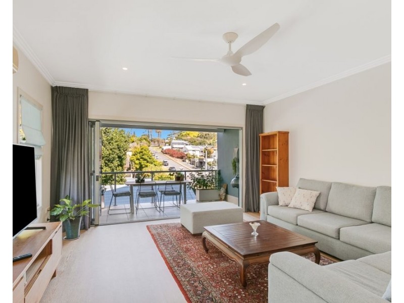 1/50 Tweed Street, Coolangatta QLD 4225