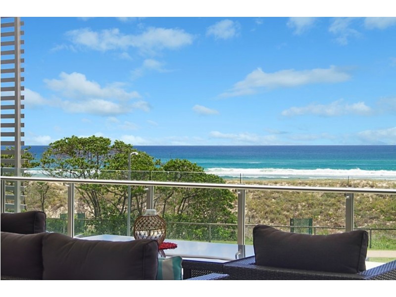 201/108 Pacific Parade, Bilinga QLD 4225