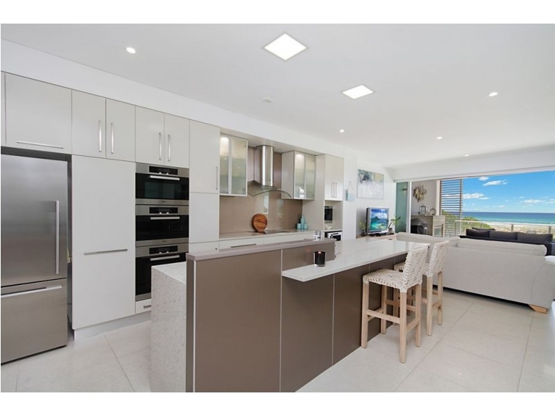 201/108 Pacific Parade, Bilinga QLD 4225