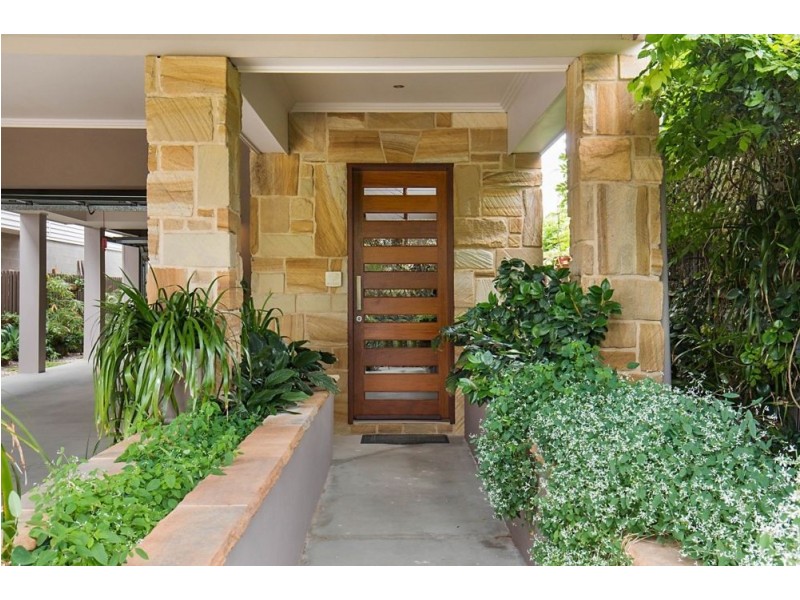 104 Riverside Drive, Tumbulgum NSW 2490