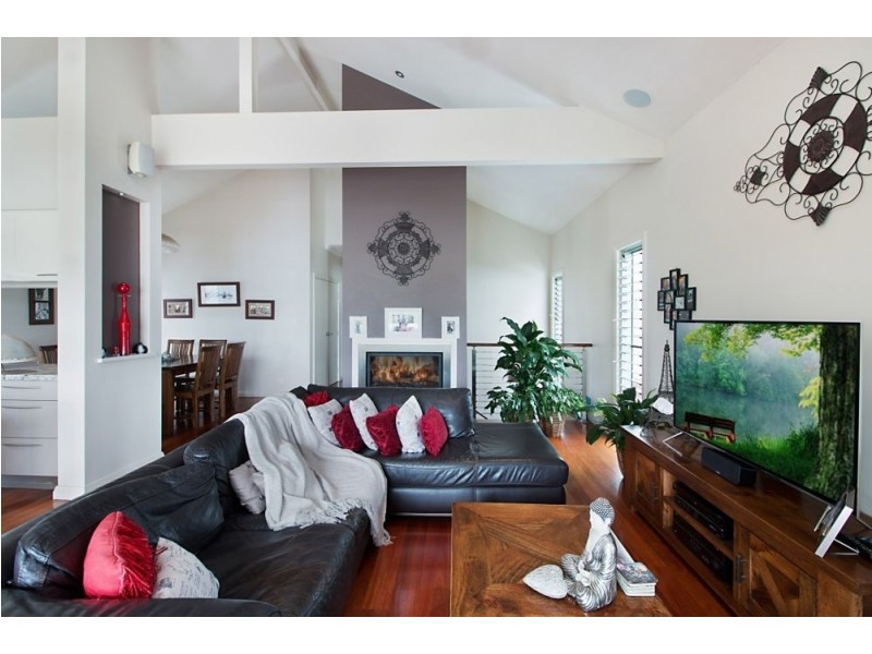 104 Riverside Drive, Tumbulgum NSW 2490