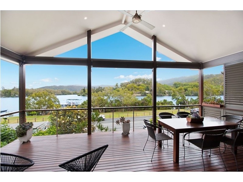 104 Riverside Drive, Tumbulgum NSW 2490