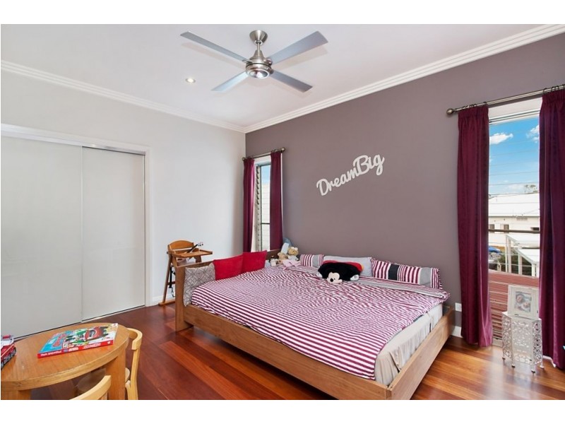 104 Riverside Drive, Tumbulgum NSW 2490