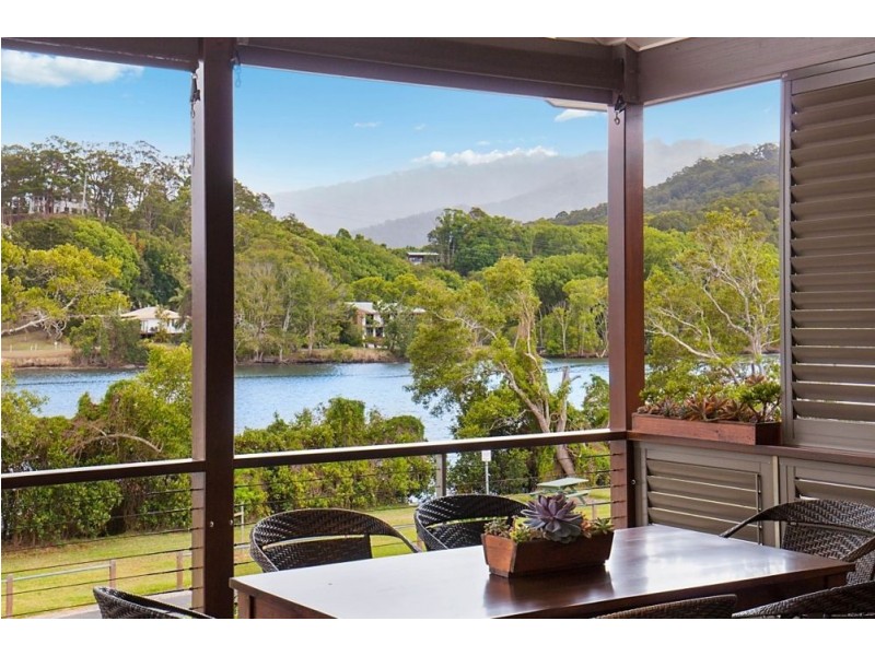 104 Riverside Drive, Tumbulgum NSW 2490