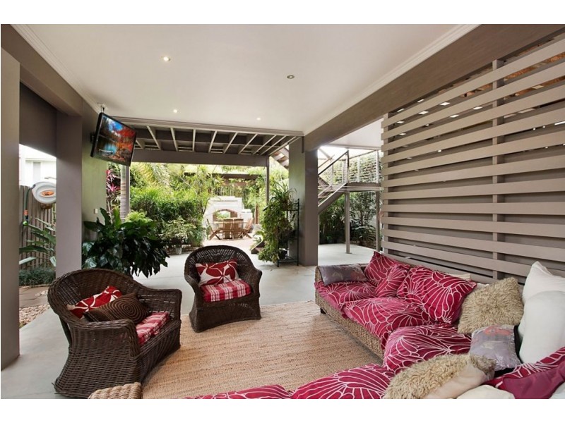 104 Riverside Drive, Tumbulgum NSW 2490