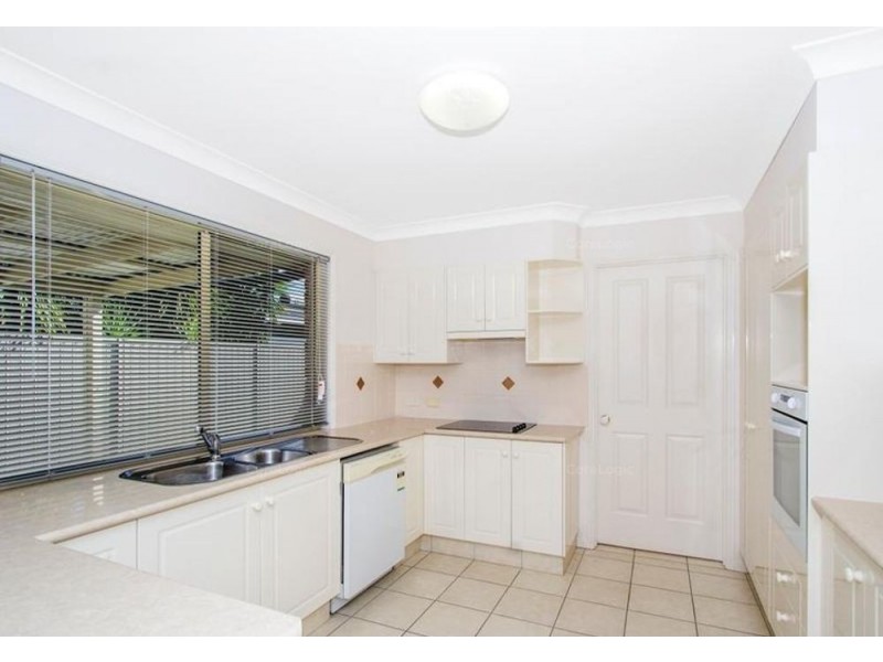 2/9 Seabreeze Boulevard, Pottsville NSW 2489