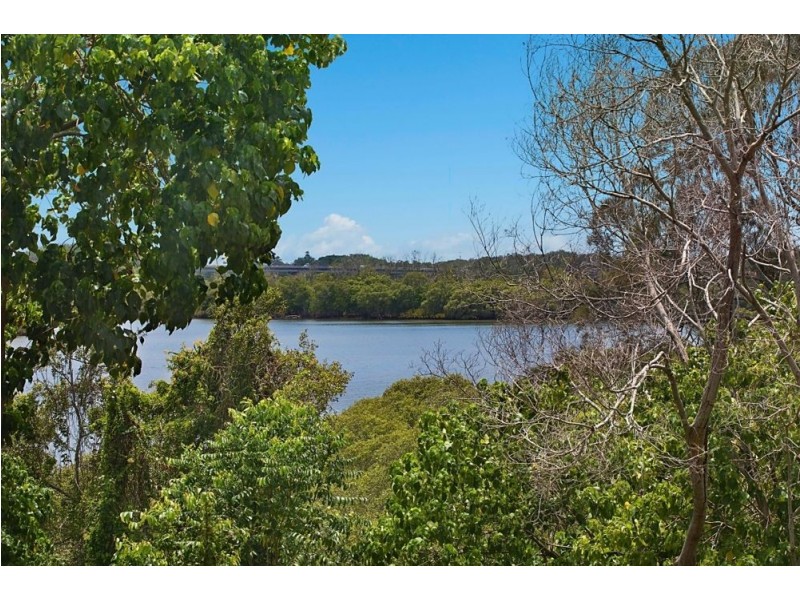 36 Old Ferry Road, Banora Point NSW 2486