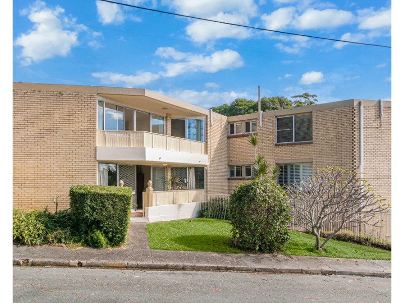 1/37 Garrick Street, Coolangatta QLD 4225