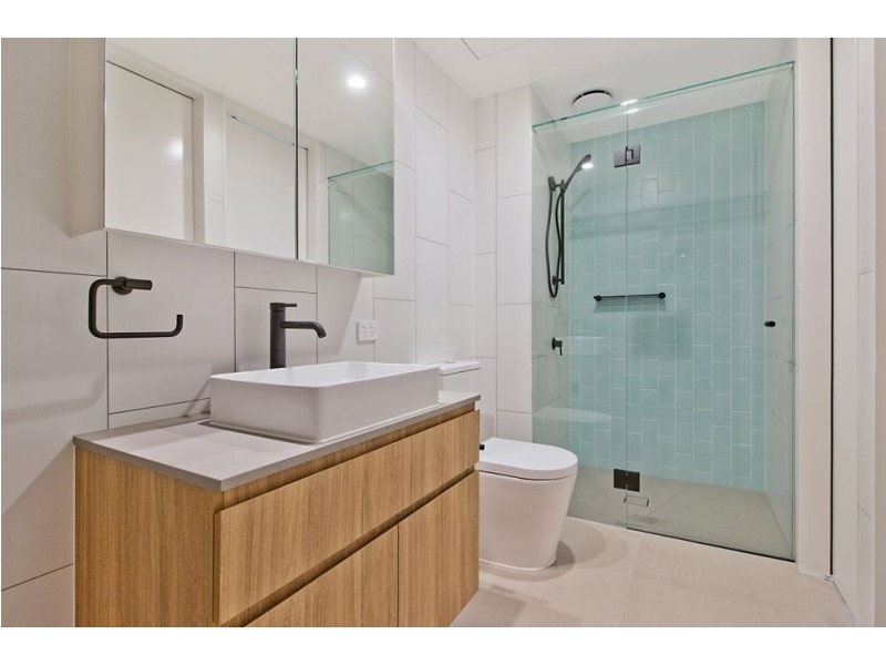 307/13 Haig Street, Kirra QLD 4225