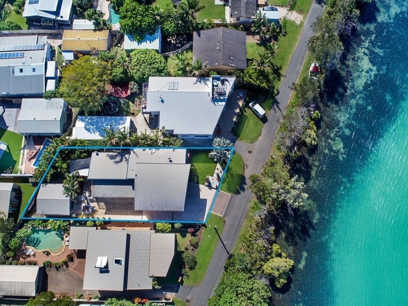 7 Wommin Lake Cres, Fingal Head NSW 2487
