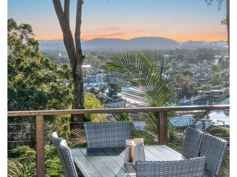 10 Leeward Terrace, Tweed Heads NSW 2485