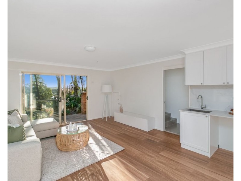 10 Leeward Terrace, Tweed Heads NSW 2485