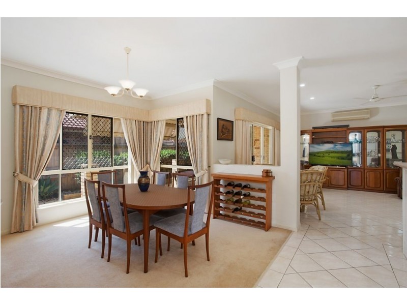 15 Kimberley Circuit, Banora Point NSW 2486