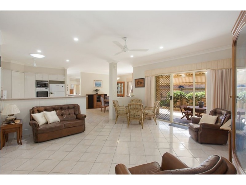 15 Kimberley Circuit, Banora Point NSW 2486