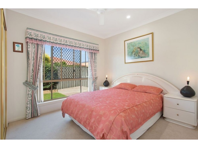 15 Kimberley Circuit, Banora Point NSW 2486