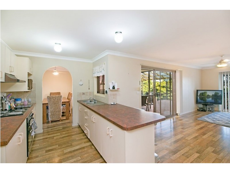 37 Lakeview Terrace, Bilambil Heights NSW 2486