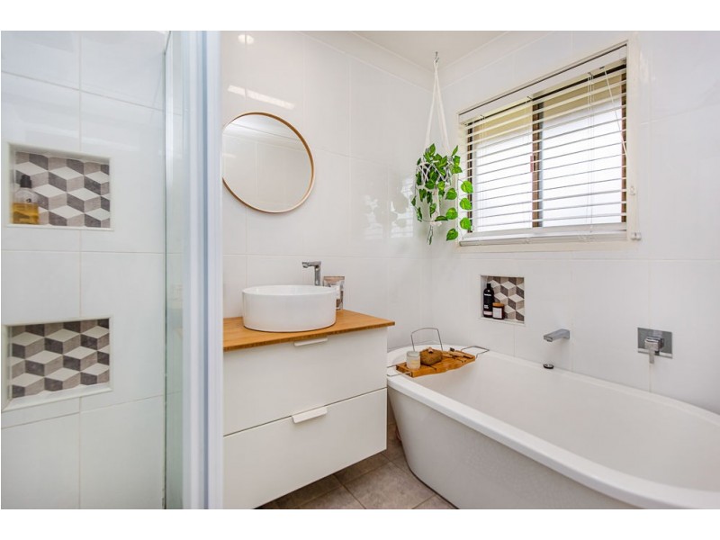 2/6 Shearwater Parade, Tweed Heads NSW 2485