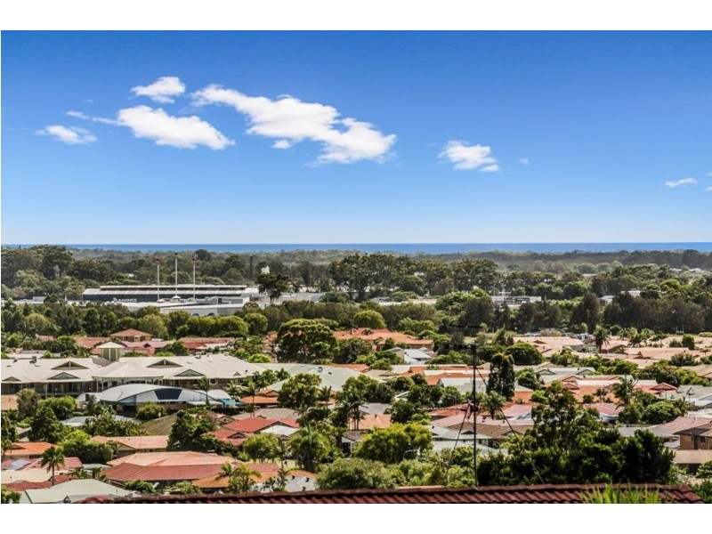 31 Oakland Parade, Banora Point NSW 2486