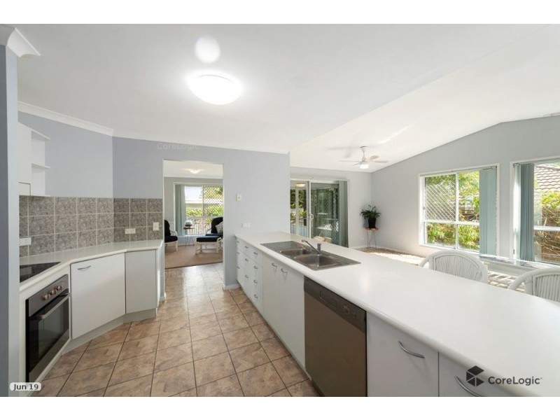 1 Floral Avenue, Tweed Heads South NSW 2486