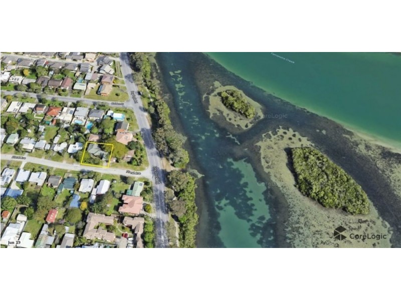 1 Floral Avenue, Tweed Heads South NSW 2486