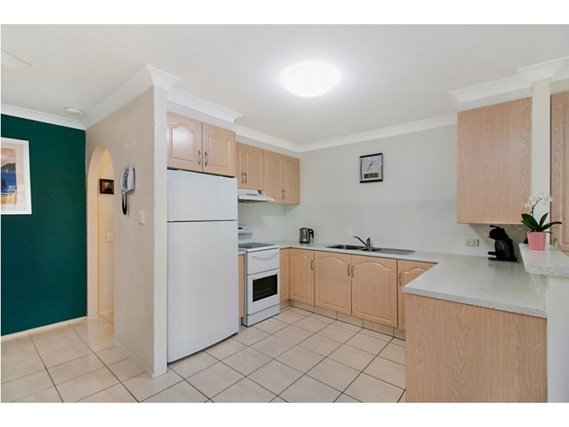 2/4 Shearwater Parade, Tweed Heads NSW 2485