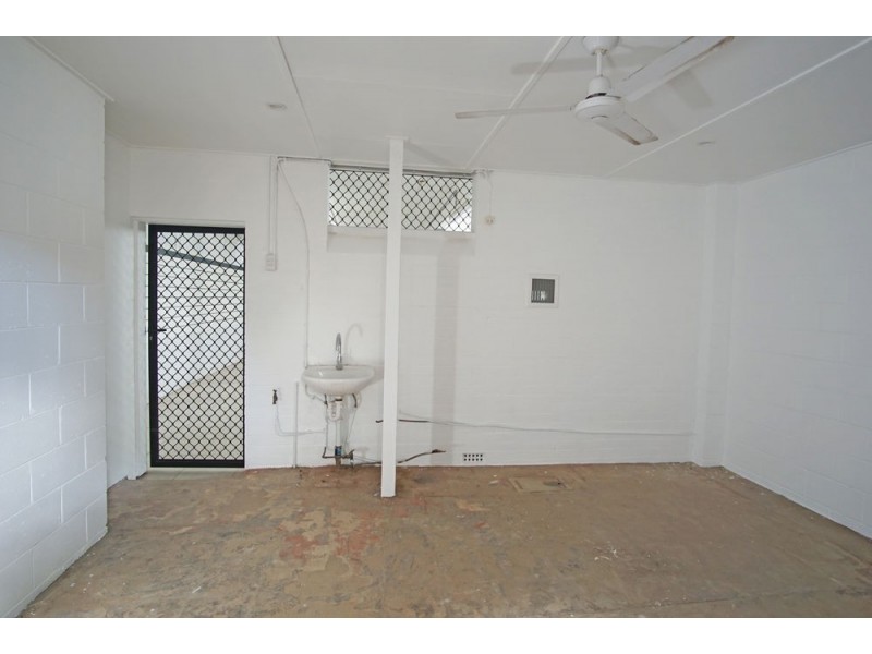 Shop 1/237 Boundary Street, Coolangatta QLD 4225