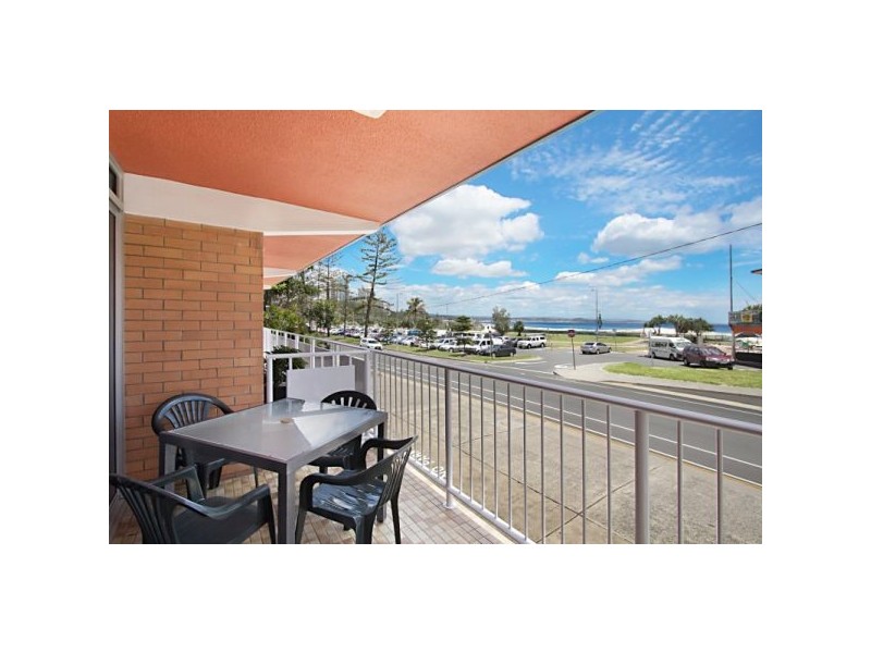 2/140 Marine Parade, Coolangatta QLD 4225