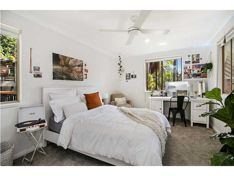 1 Myeerimba Parade, Tweed Heads West NSW 2485