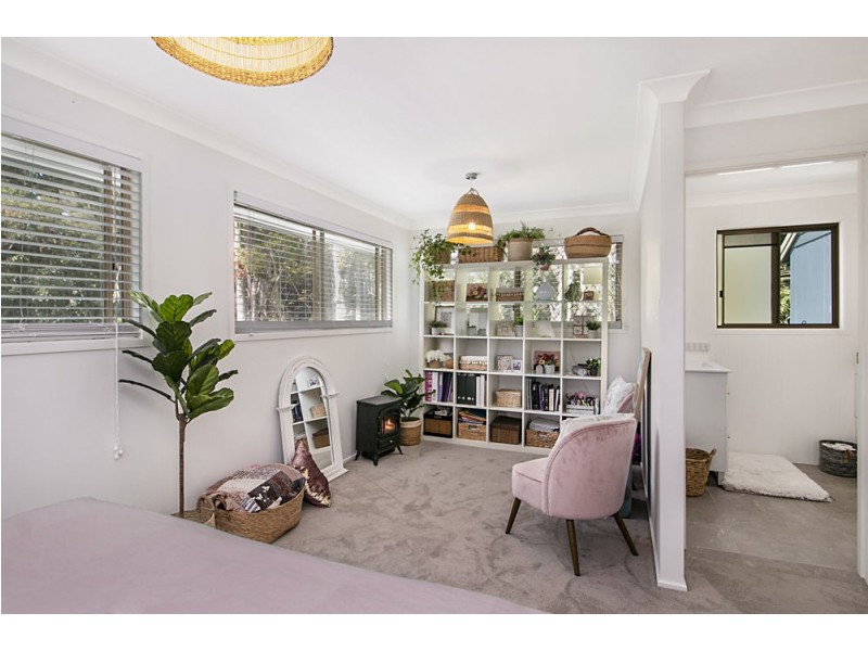 1 Myeerimba Parade, Tweed Heads West NSW 2485