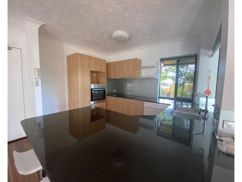 3/6 Rutledge Street, Coolangatta QLD 4225