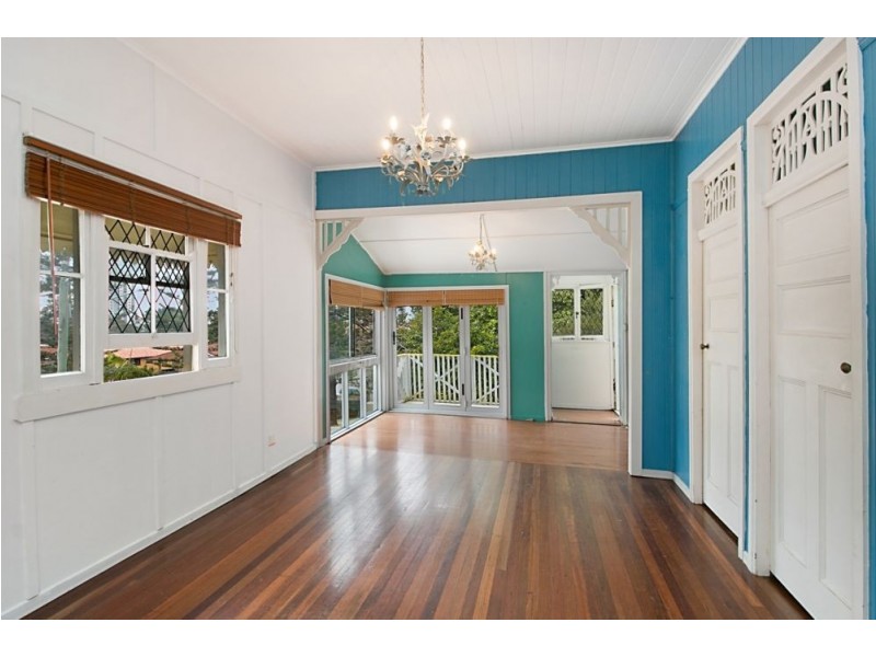 37 Dutton Street, Coolangatta QLD 4225