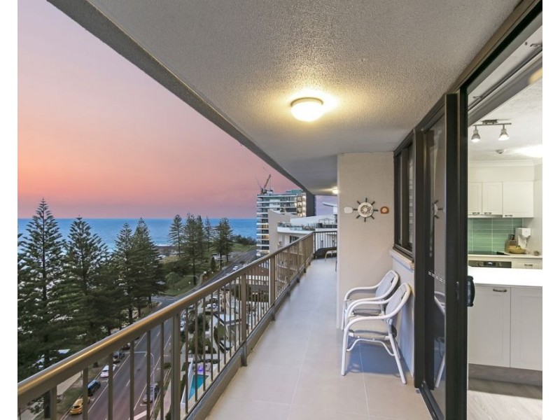 37/190 Marine Parade, Rainbow Bay QLD 4225