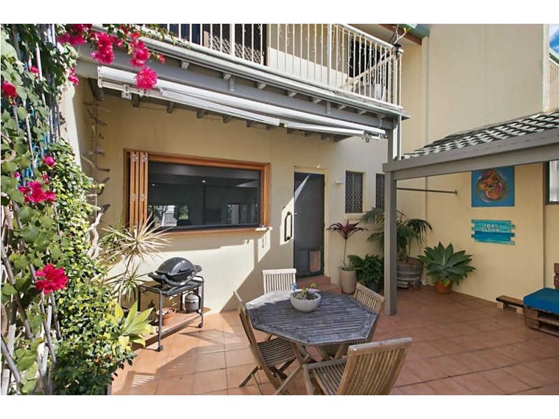 2/90-96 Keith Compton Drive, Tweed Heads NSW 2485