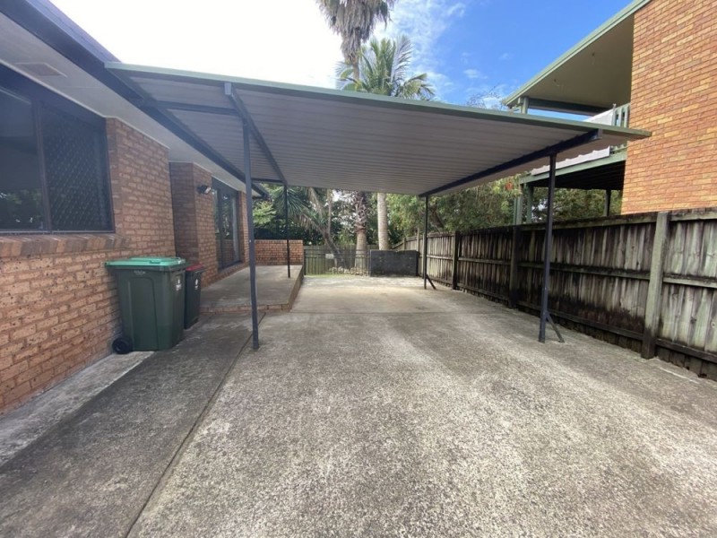 2/16 Somerset Avenue, Banora Point NSW 2486