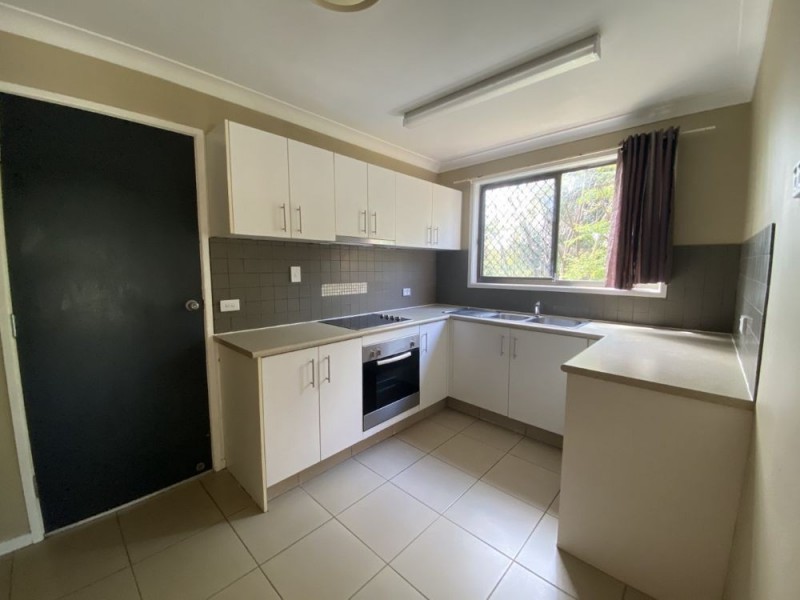 2/16 Somerset Avenue, Banora Point NSW 2486