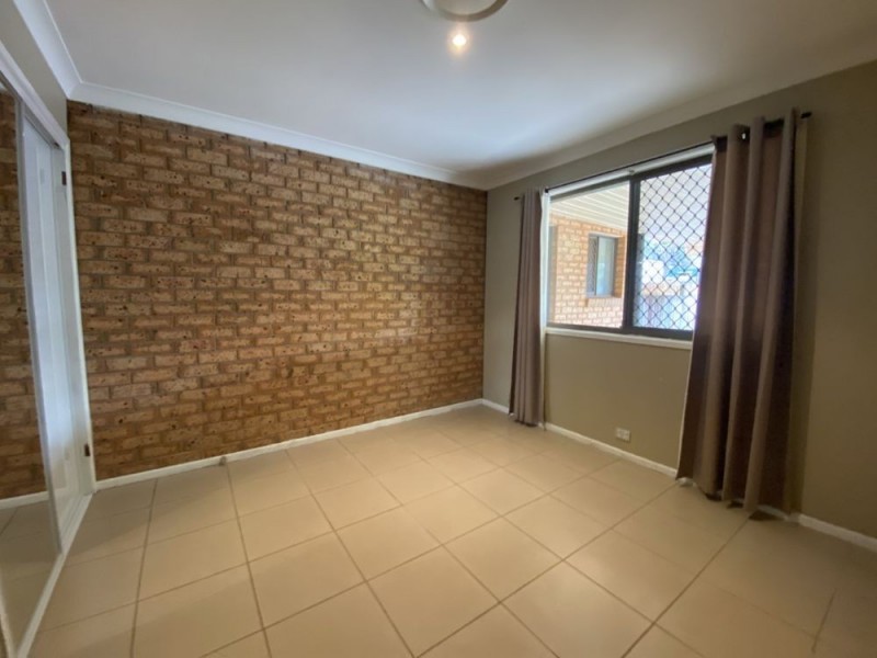 2/16 Somerset Avenue, Banora Point NSW 2486