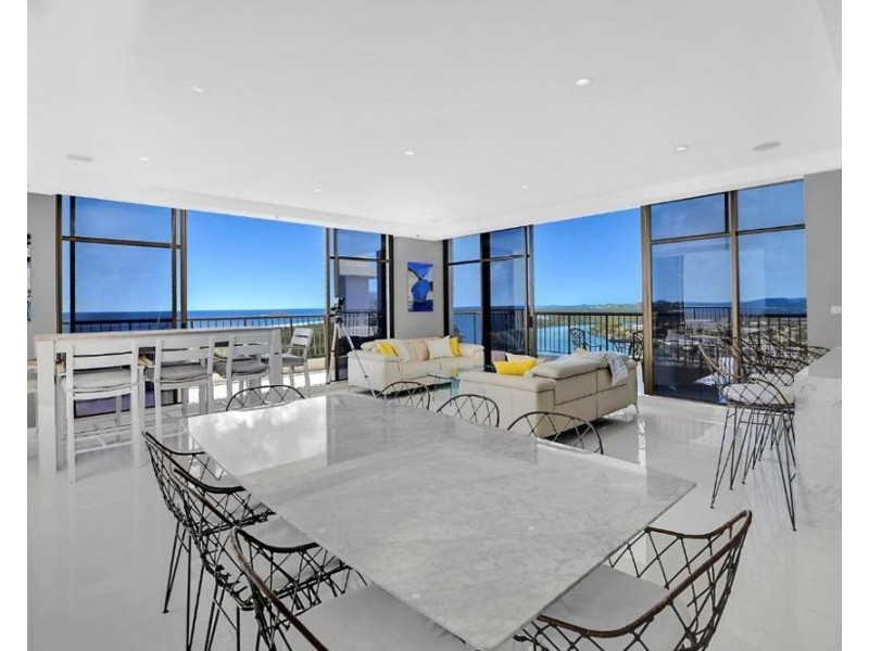 2402/53 Bay Street “SEASCAPE”, Tweed Heads NSW 2485