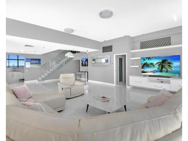 2402/53 Bay Street “SEASCAPE”, Tweed Heads NSW 2485