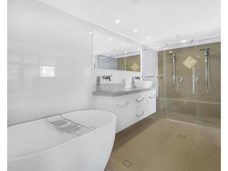 2402/53 Bay Street “SEASCAPE”, Tweed Heads NSW 2485