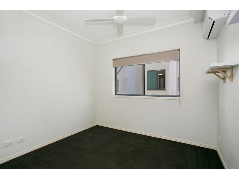 6/13 South Street, Kirra QLD 4225