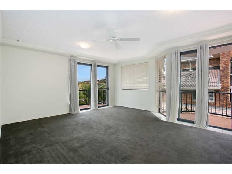 6/13 South Street, Kirra QLD 4225