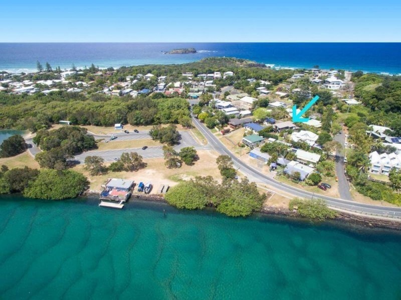 10 Chitticks Lane, Fingal Head NSW 2487