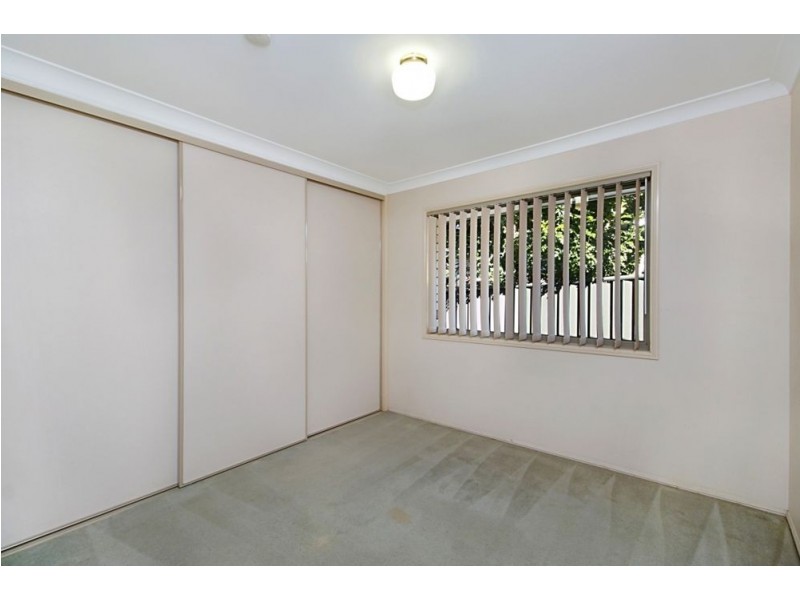 1/3 Lovat Brae, Banora Point NSW 2486