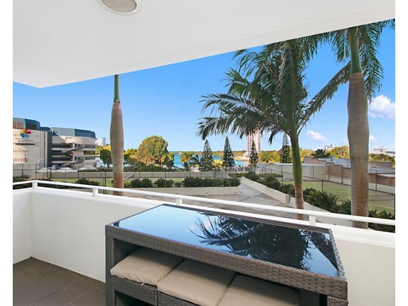 136/6 Stuart Street  Harbour Towers, Tweed Heads NSW 2485