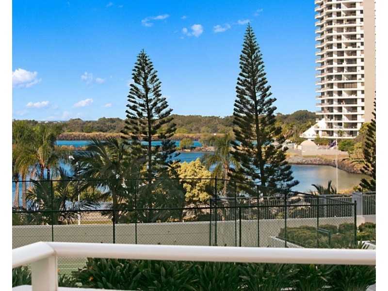 136/6 Stuart Street  Harbour Towers, Tweed Heads NSW 2485