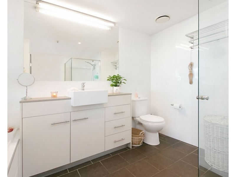 136/6 Stuart Street  Harbour Towers, Tweed Heads NSW 2485