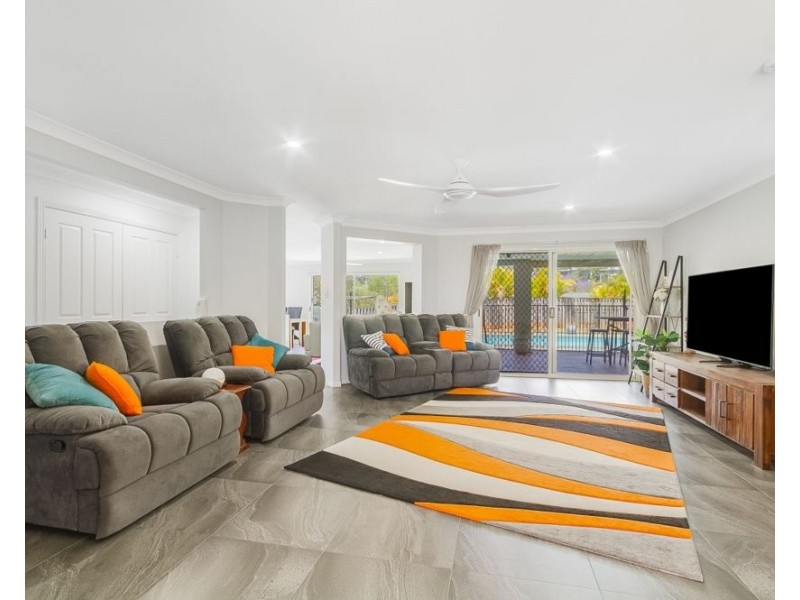 6 Highbridge Rise, Mudgeeraba QLD 4213